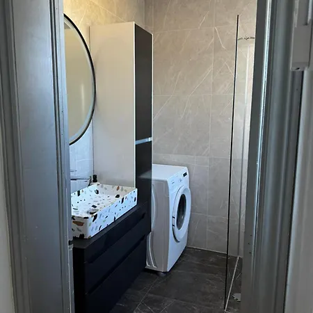 Daire Vesna With Balcony & Free Parking *